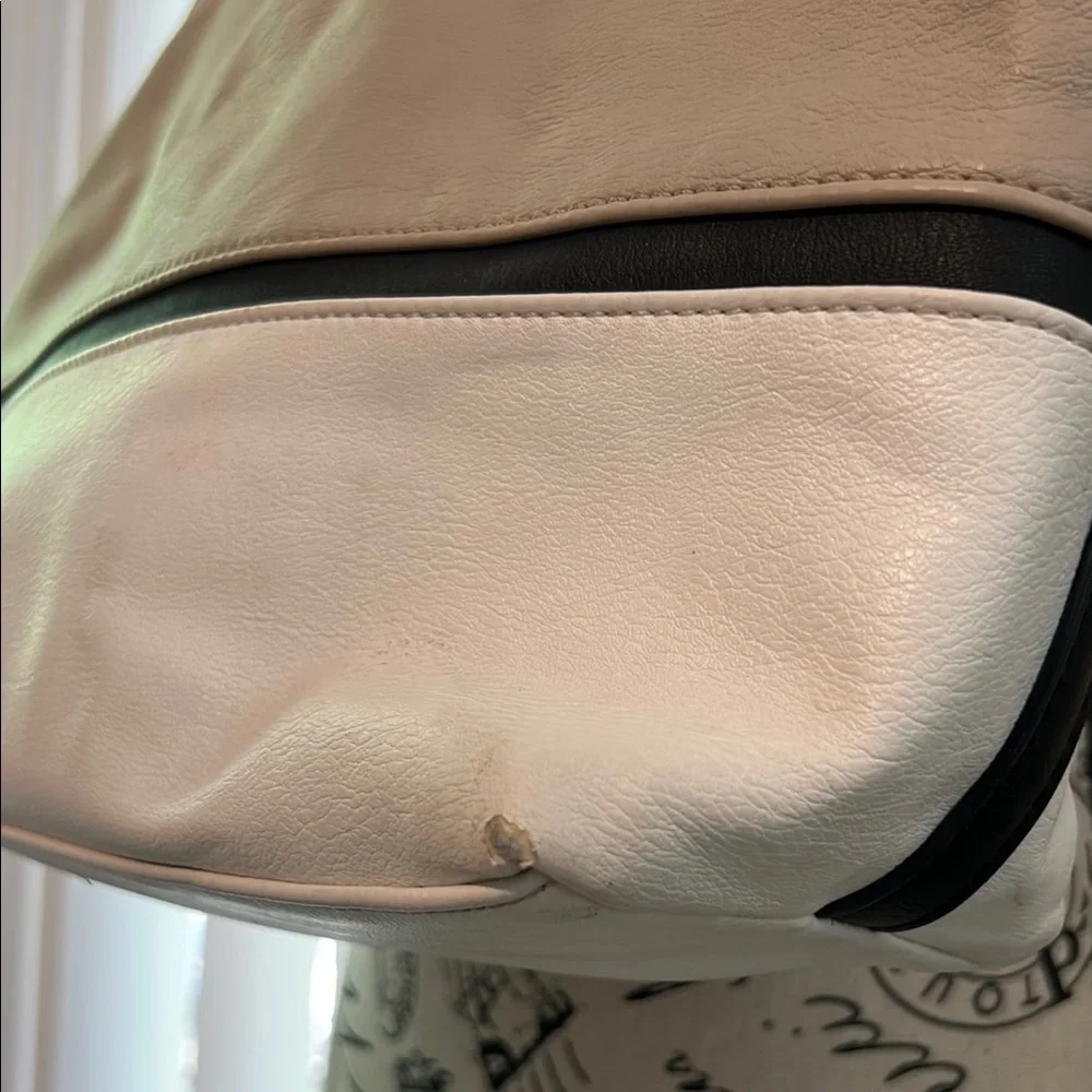 Simply Vera Vera Wang Beige and White Tote Bag - Picture 2 of 10